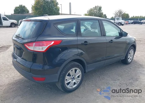 2013 Ford Escape S from USA, damaged, VIN 1FMCU0F78DUC51137